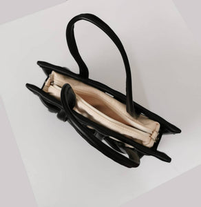 Rete bag with light beige pouch