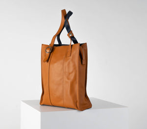 Opus Laptop Tote in Tan and Navy