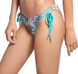 ENVY PUSH UP® Capri String Bikini Top with Back Scrunch Bottom