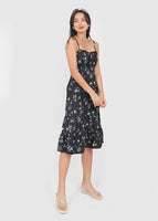 Jovia Floral Midi Tie String Dress In Black
