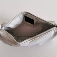 Rete bag with light grey pouch