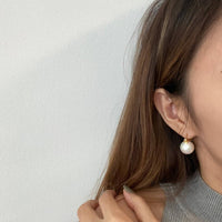Sara Pearl Earrings