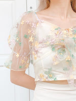 Cotton Candy Floral Top in Soft Cream
