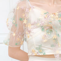 Cotton Candy Floral Top in Soft Cream