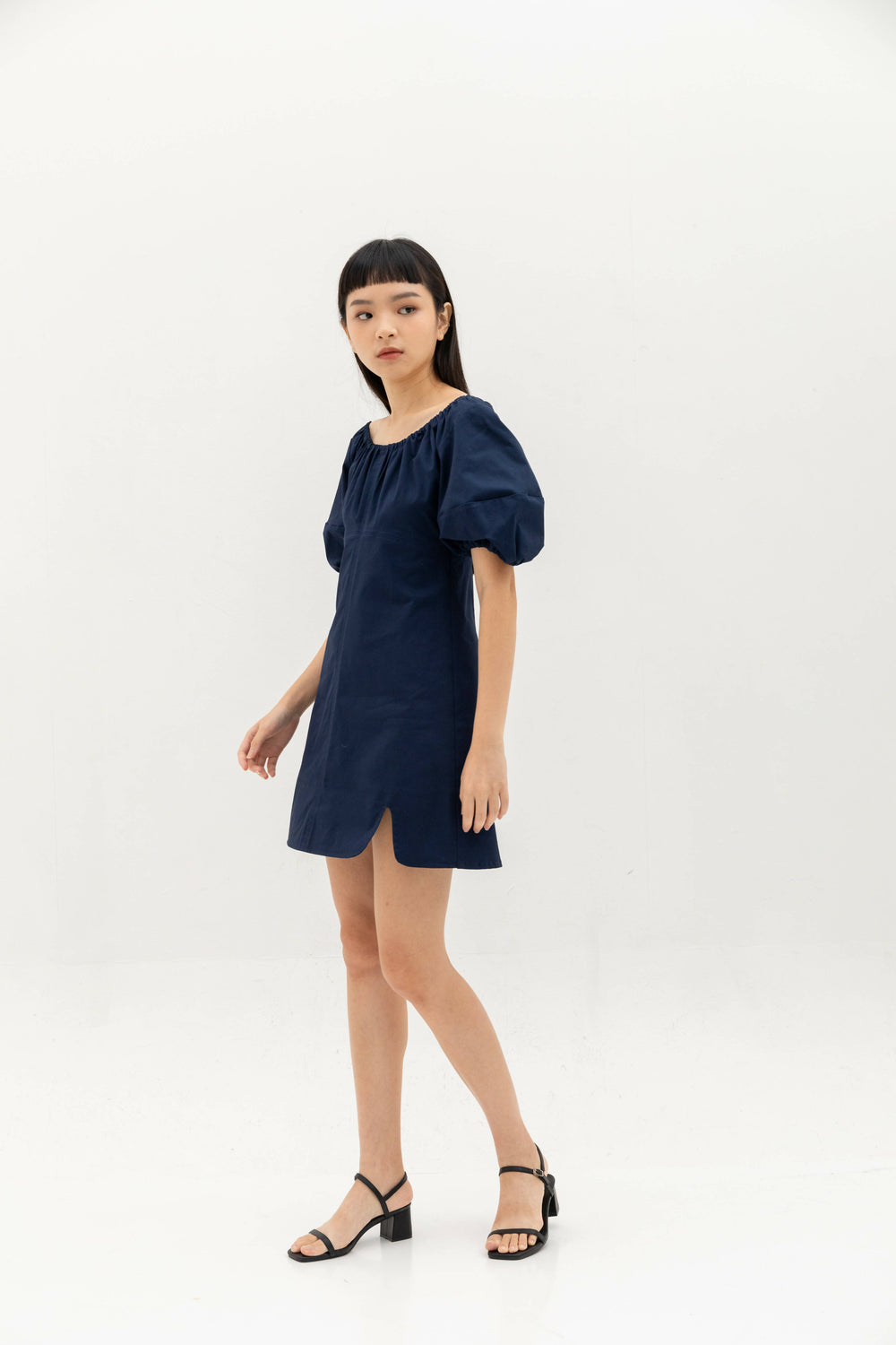 Elasticated neckline and puff sleeve dress - Navy